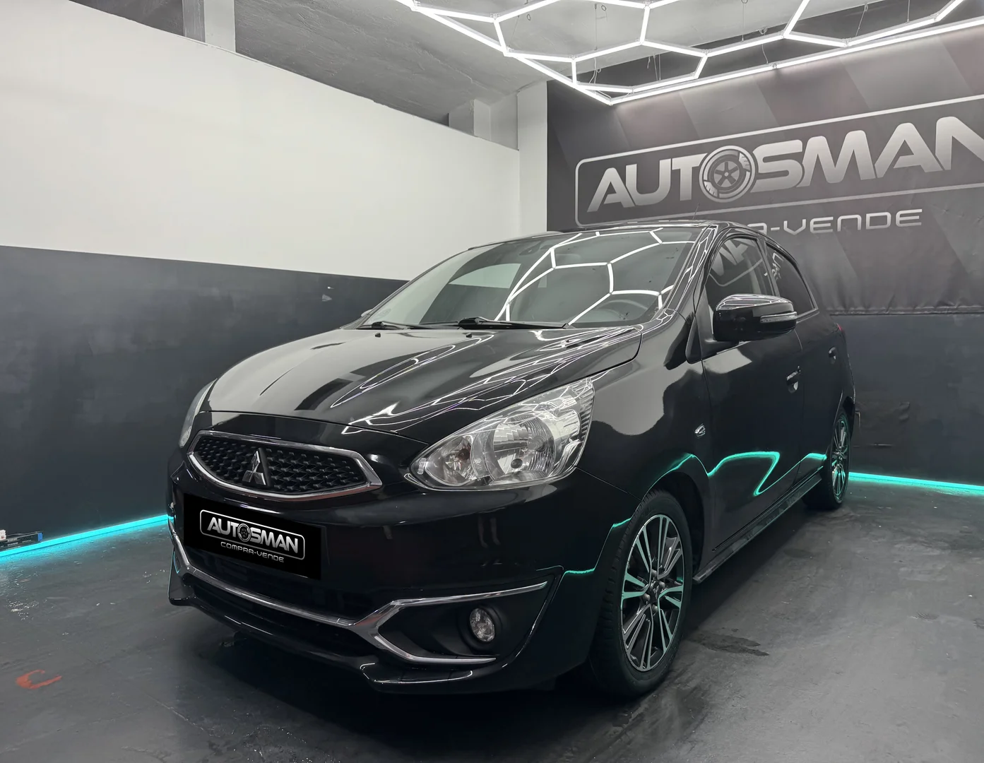 MITSUBISHI Space Star 120 MPI Motion 2019 Gasolina Negro - Interior